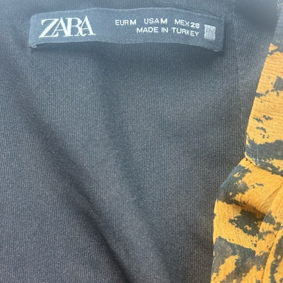 ZARA Women’s Draped Mini Skirt Mustard Black Print Size M - Picture 8 of 9